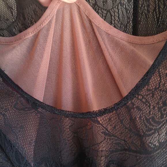 Motel Rocks black lace dress - Picture 3 of 4